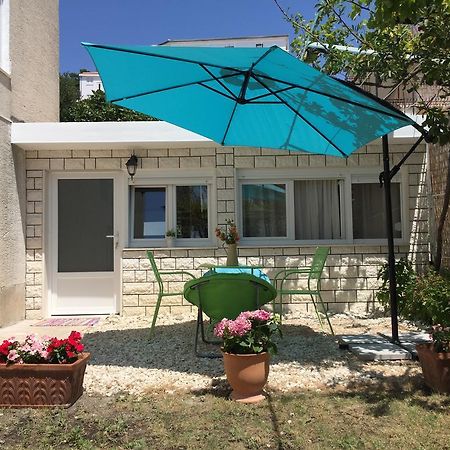 Apartment Culic Подстрана Экстерьер фото